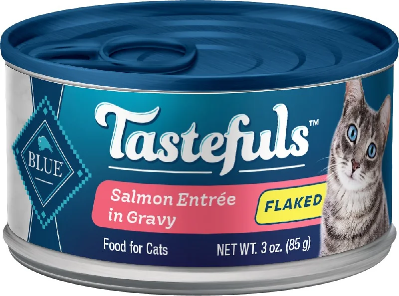    - High-fiber cat food  Blue Buffalo Tastefuls Adult Flaked Salmon in Gravy