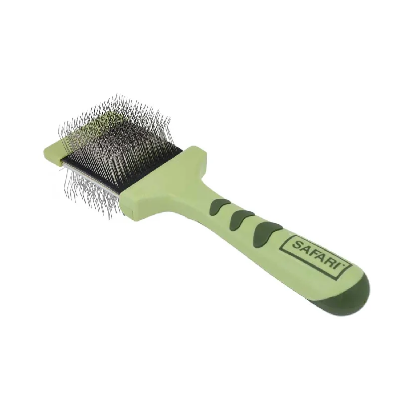  . **Health and Nutrition**  Safari Flexible Cat Slicker Brush