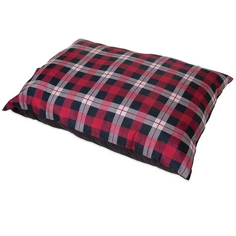  . **Pet toys are bite-resistant and wear-resistant**Aspen Pet Large Plaid Pillow Dog Bed