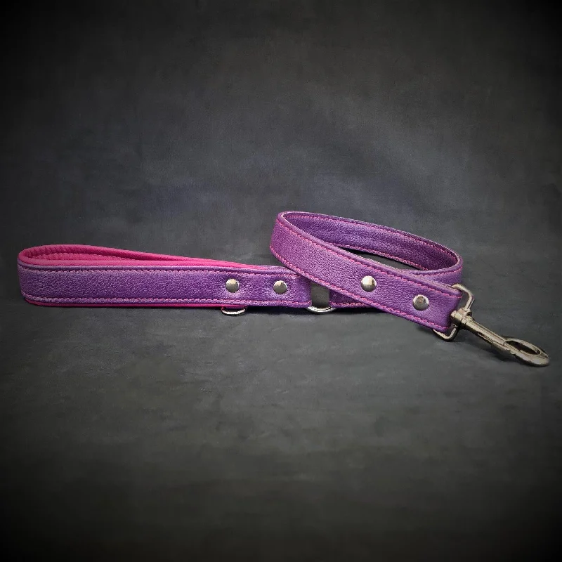  . **Cat clothes cute model**Purple soft leather dog leash